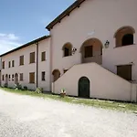 - Retreat Apartment *